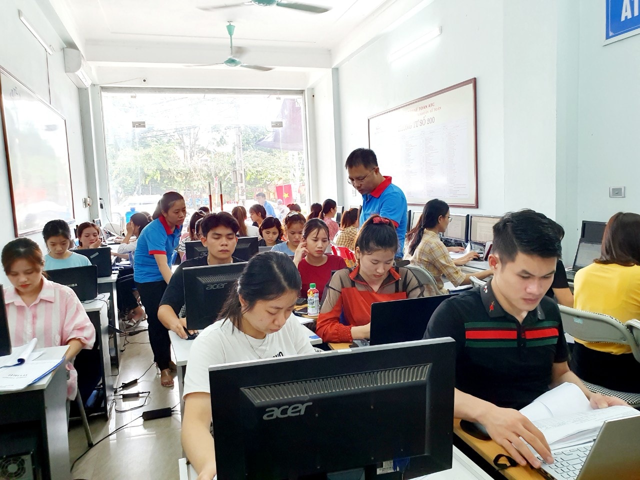 Trung tâm đào tạo tin học văn phòng tại Thanh Hóa