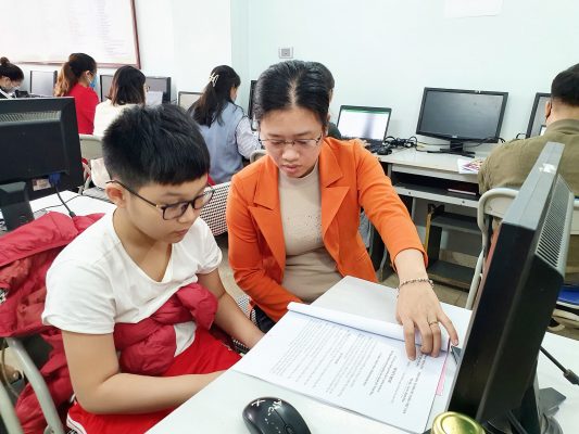 Học tin học trẻ em ở Thanh Hóa Hiện nay, ngay từ cấp tiểu học, môn tin học được chọn là 1 trong 4 môn học bắt buộc